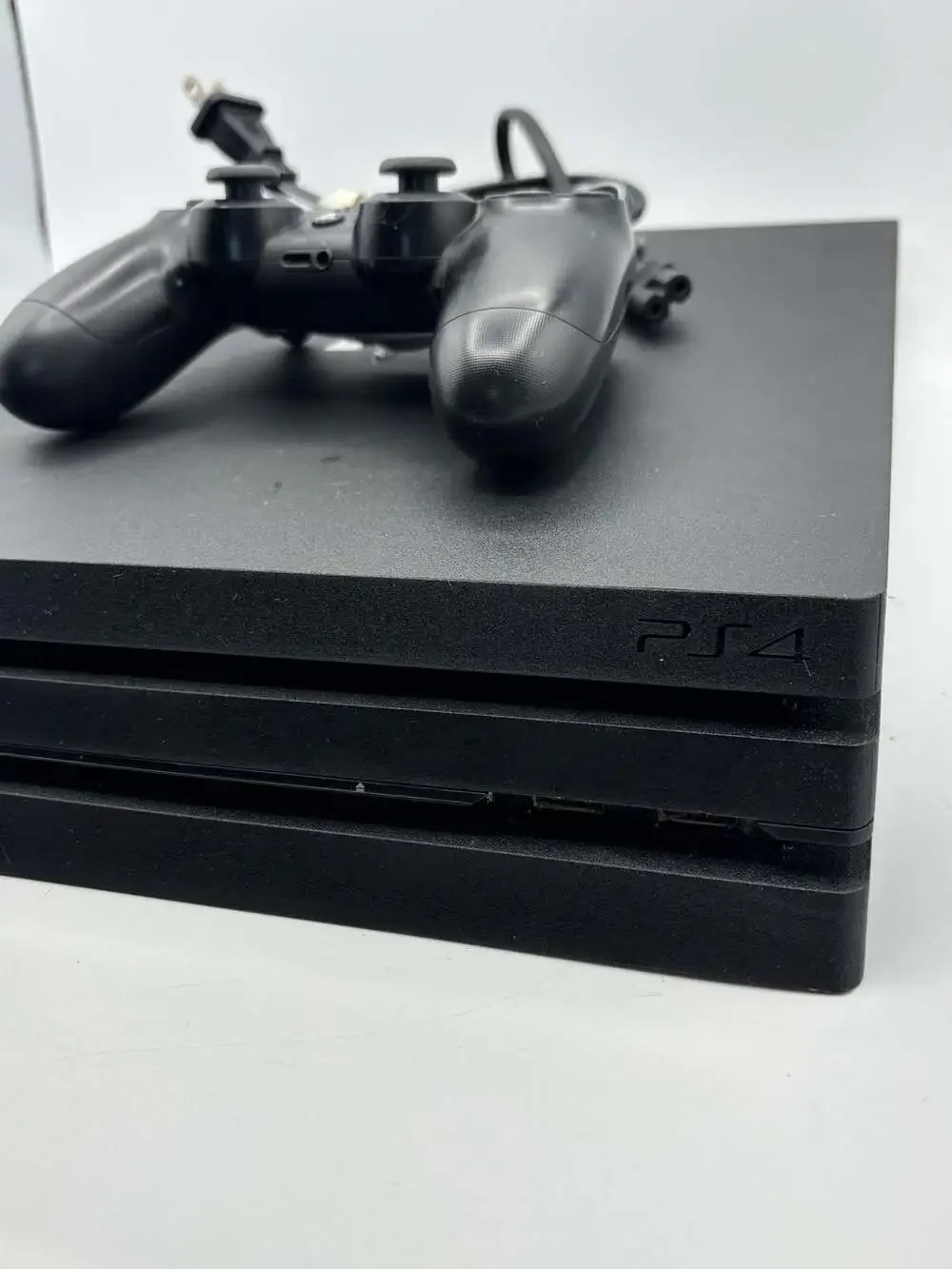 Sony PlayStation 4 PS4 Pro Console w/ Controller and Power Cable
